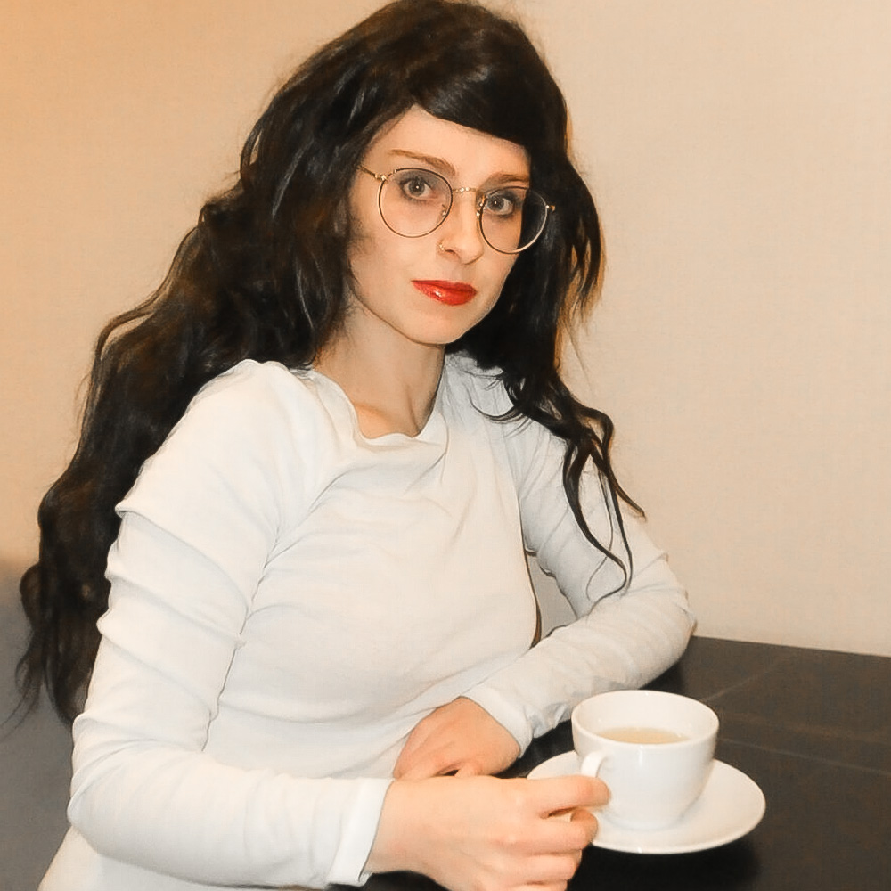 Secret Mia – lebensfrohe Creatorin & natürliche Persönlichkeit bei VikaModels