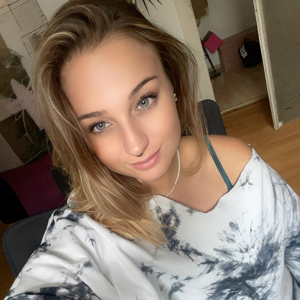 Lilo Maggy – natürliche Persönlichkeit aus Bayern bei VikaModels